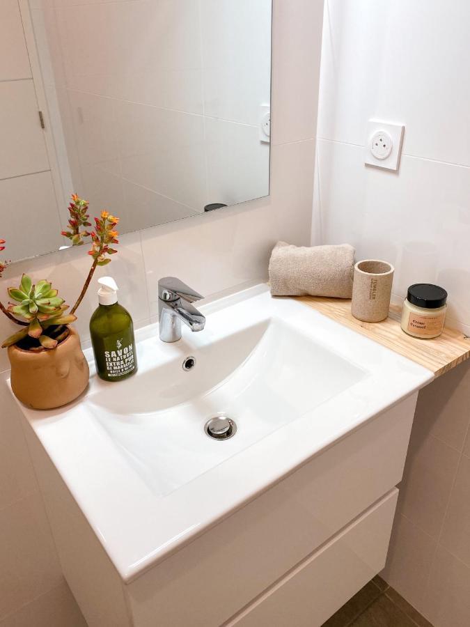 Appartement Superbe T2 Neuf, Tout Proche Plage. De 2 A 4 Pers à Folelli Extérieur photo